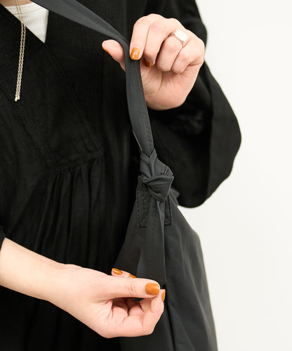 #11/ Square shoulder bag S (black) / goatskin "BARE"