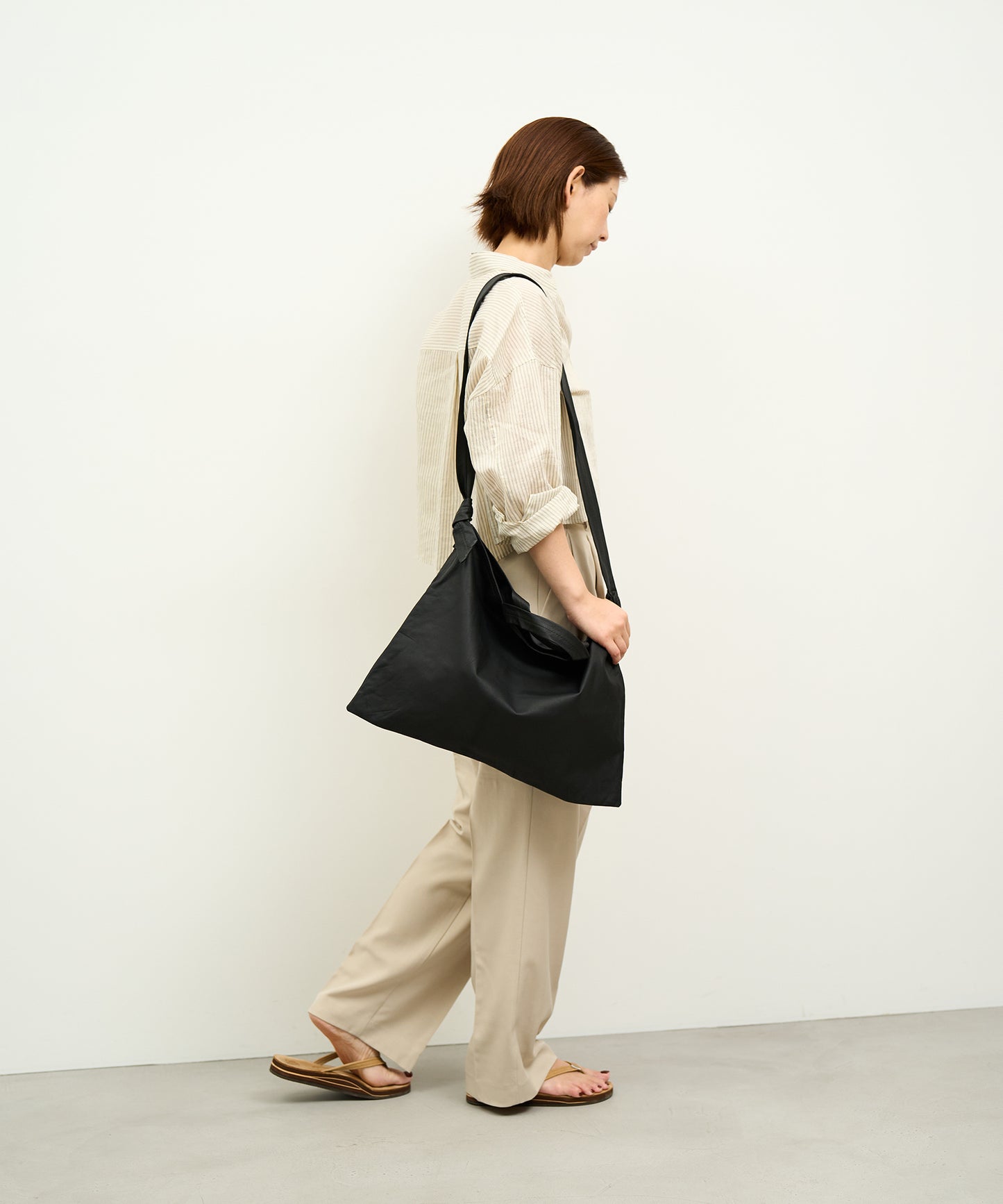 #11 / 2way Square shoulder bag M (black)  / goatskin "BARE"