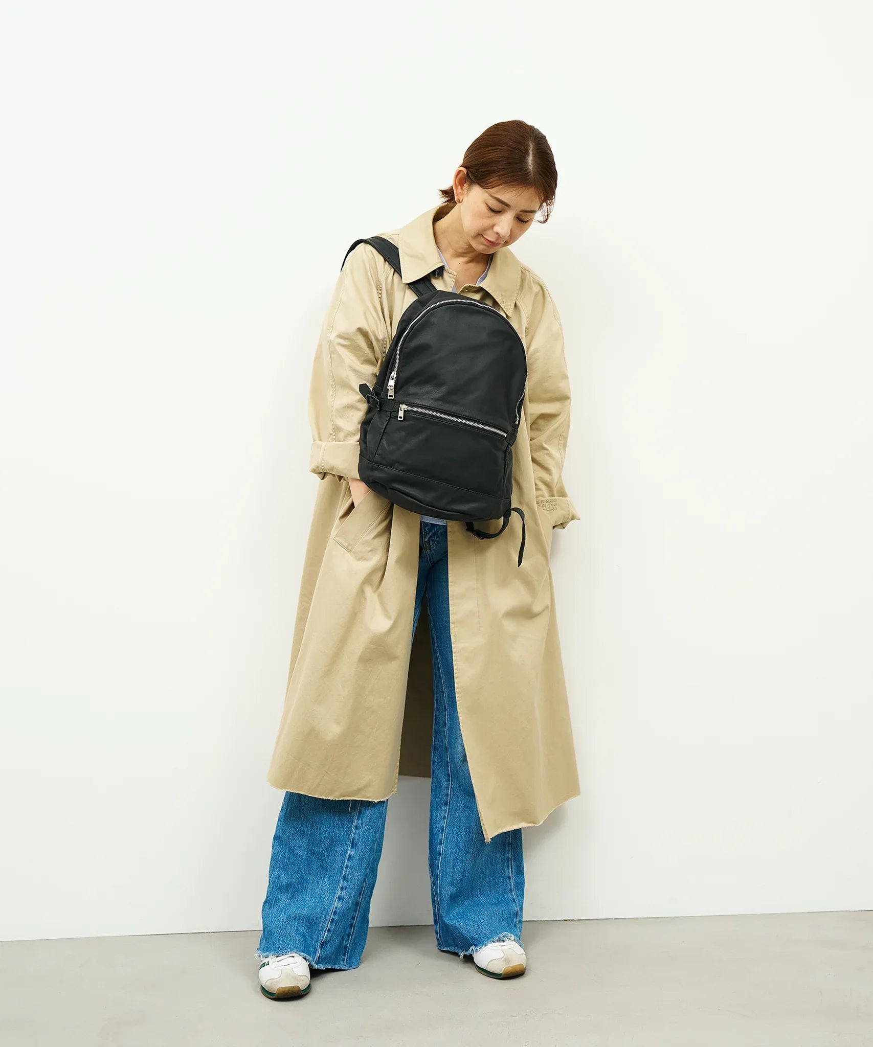 REN / Tokyo 】Soft Goat Leather Simple Backpack - Unisex & Ideal