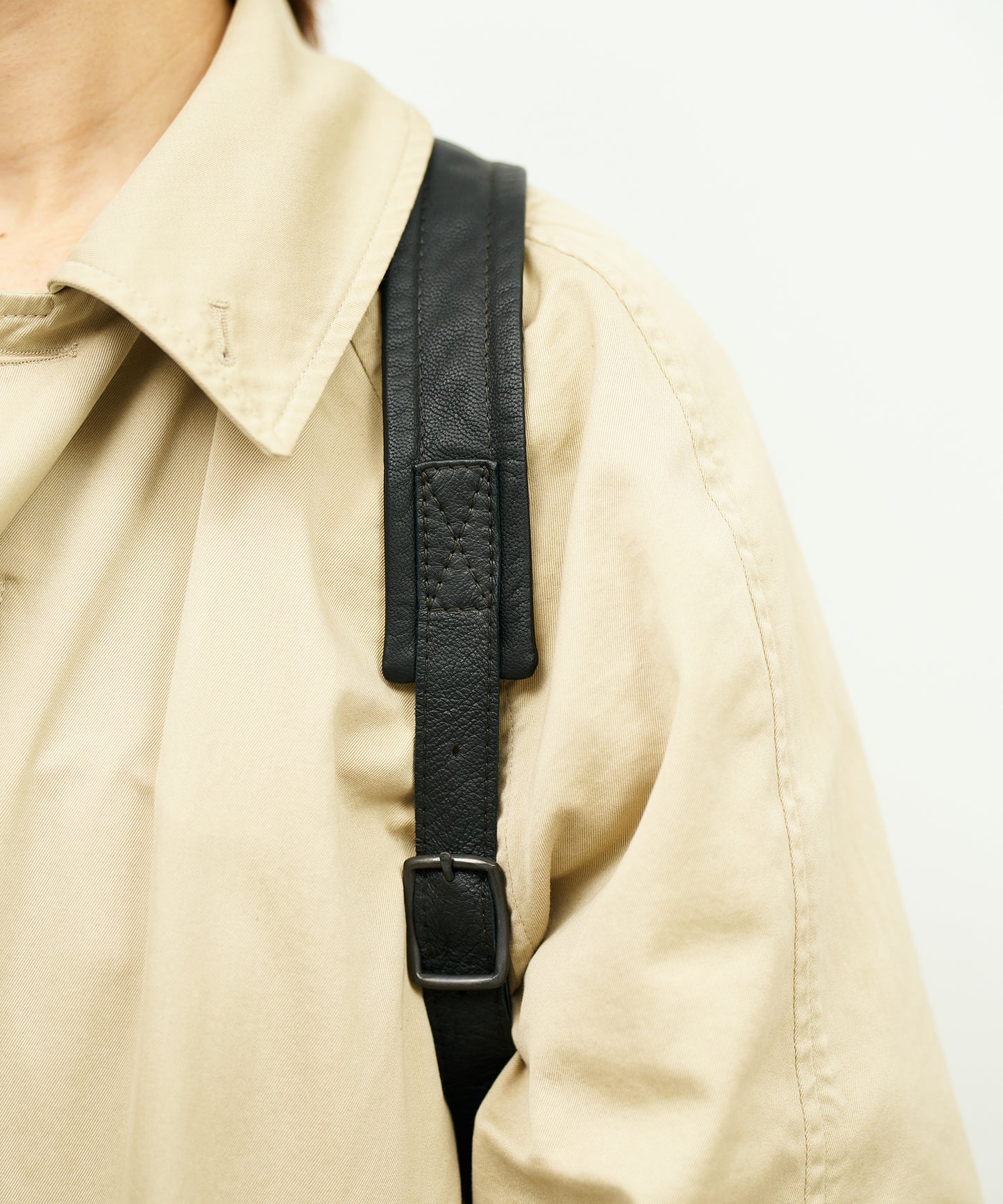 #11/ Daily backpack (black) / goatskin "BARE"
