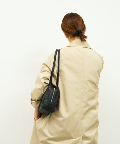 #11/ Slouchy Box Bag S (black) / goatskin "BARE"