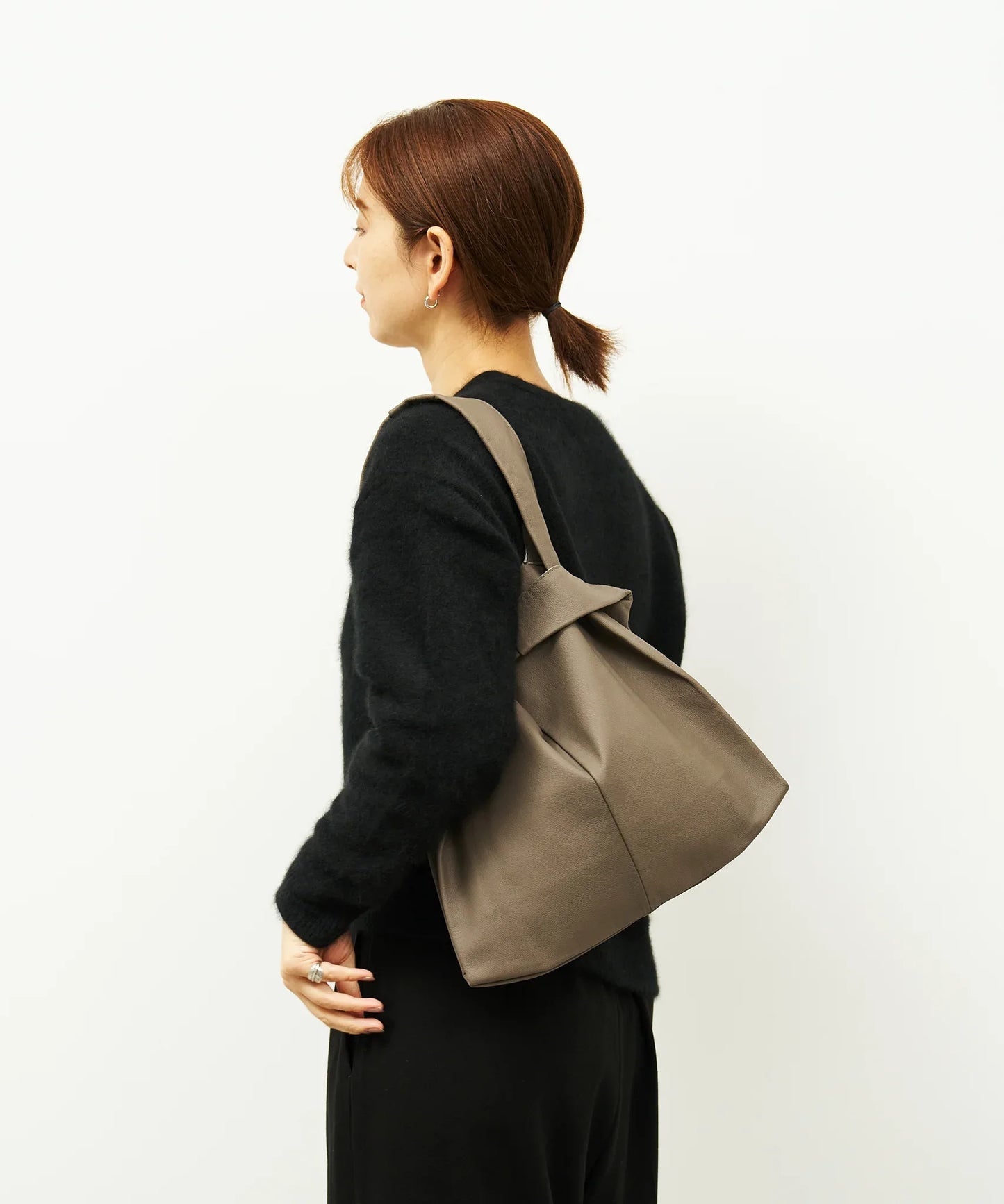 2way Reji-bukuro S (greige) / goatskin "BARE" - REN WEB SHOP