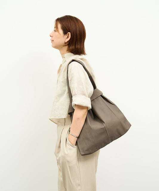 #11b / 2way Reji-bukuro M (greige) / goatskin "BARE"