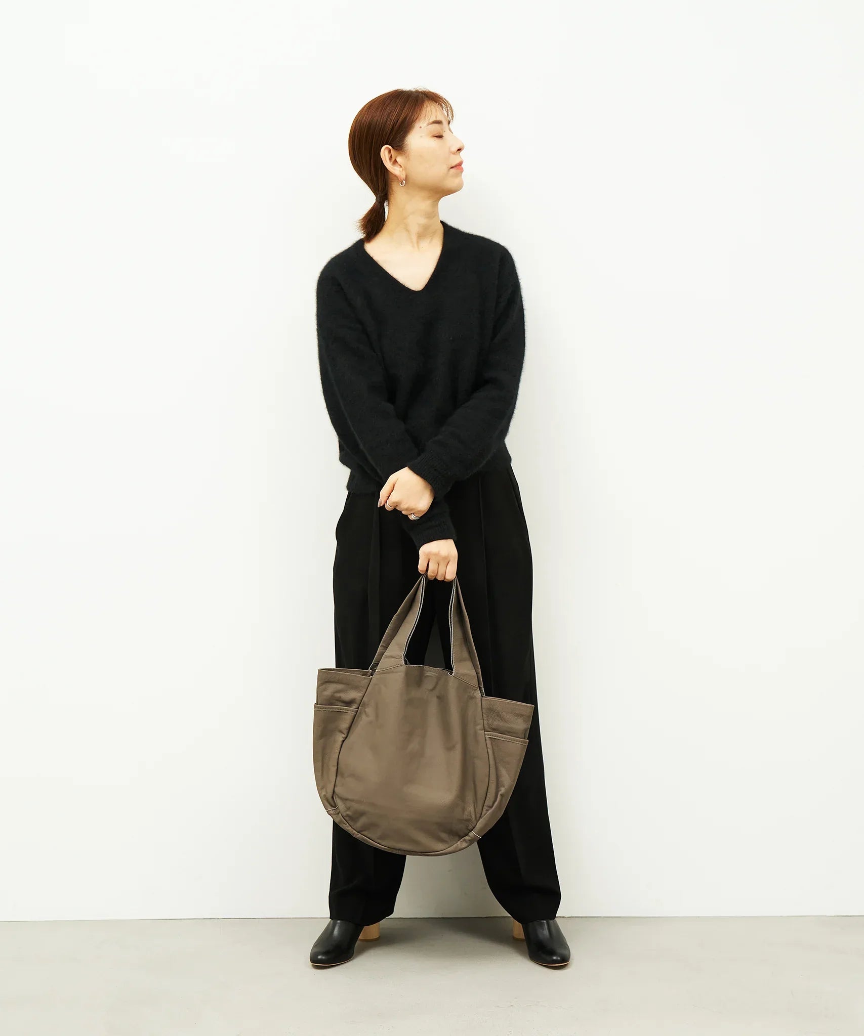 Pumpkin sack (greige) / goatskin "BARE" - REN WEB SHOP