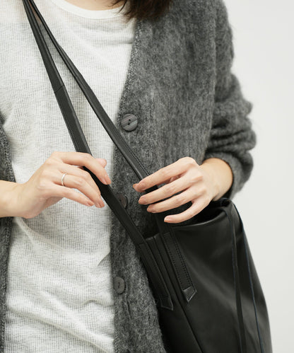 #15 / Kite shoulder Bag / goatskin "STILL"