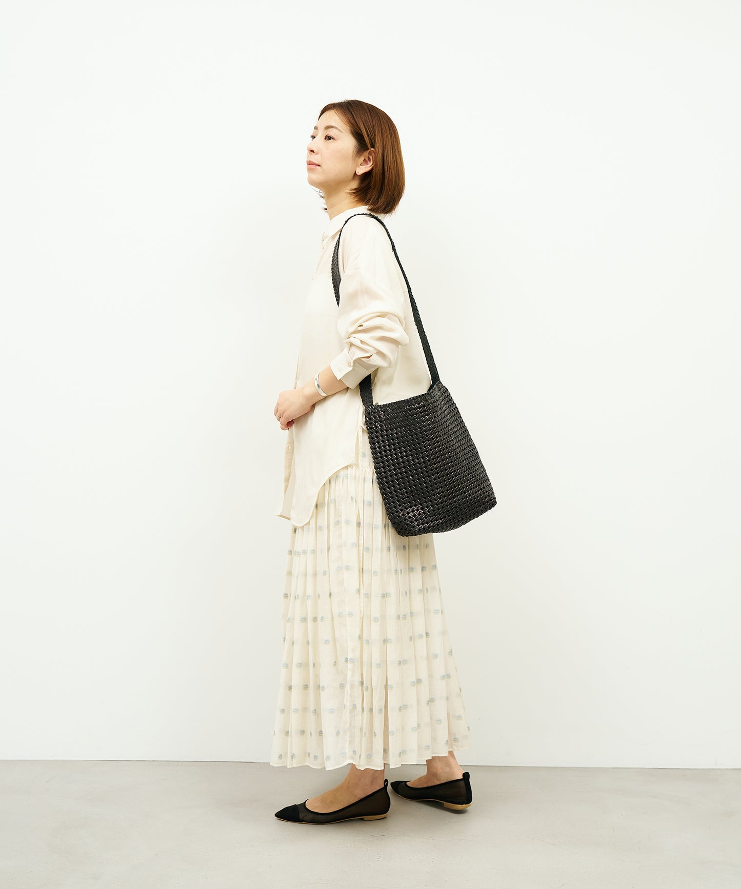 #16/ Box shoulder bag (black) / goatskin "GOAT MESH "