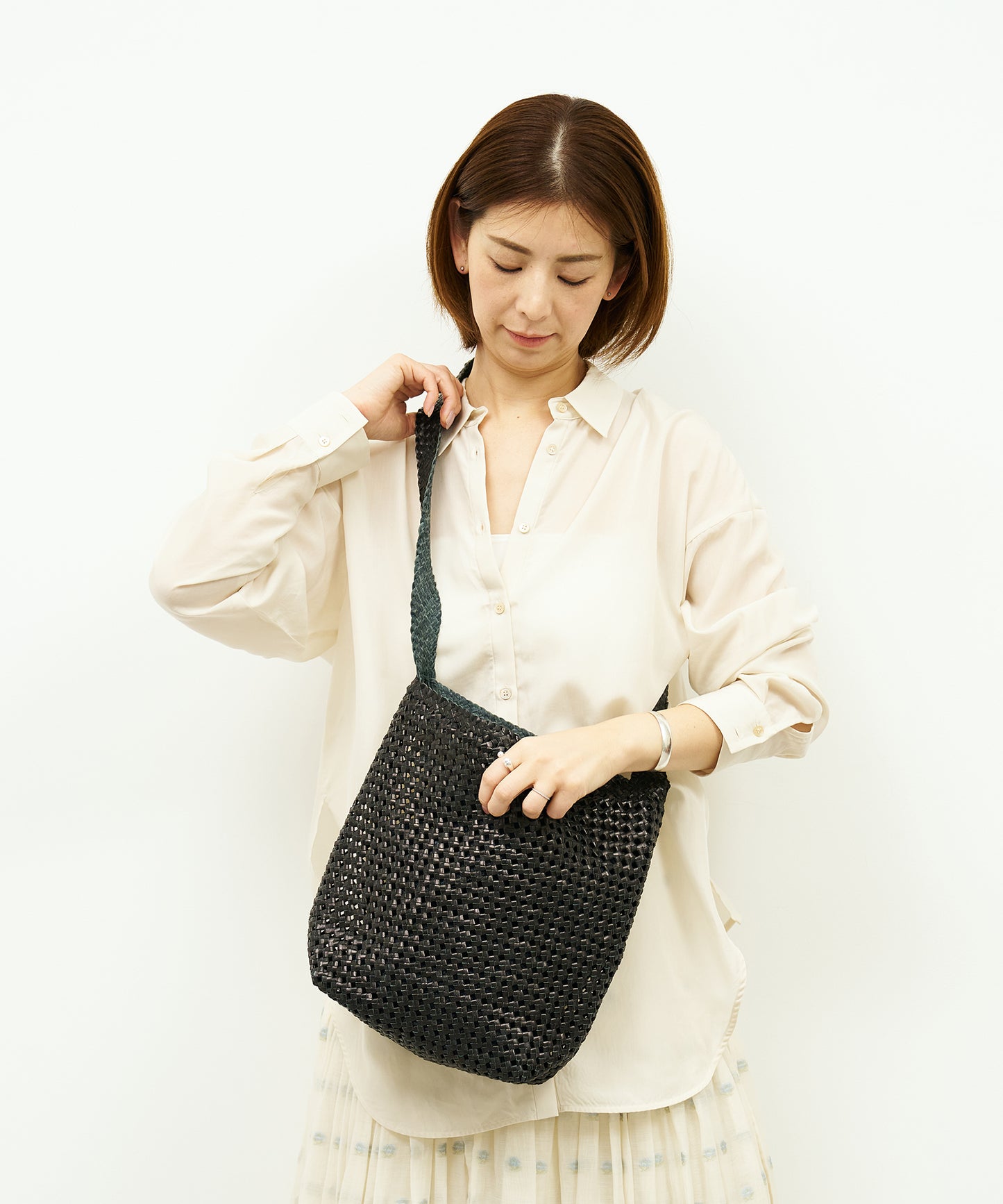 #16/ Box shoulder bag (black) / goatskin "GOAT MESH "