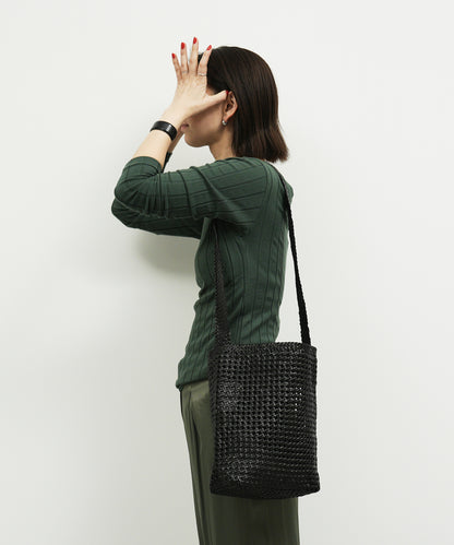 #16/ Box shoulder bag (black) / goatskin "GOAT MESH "
