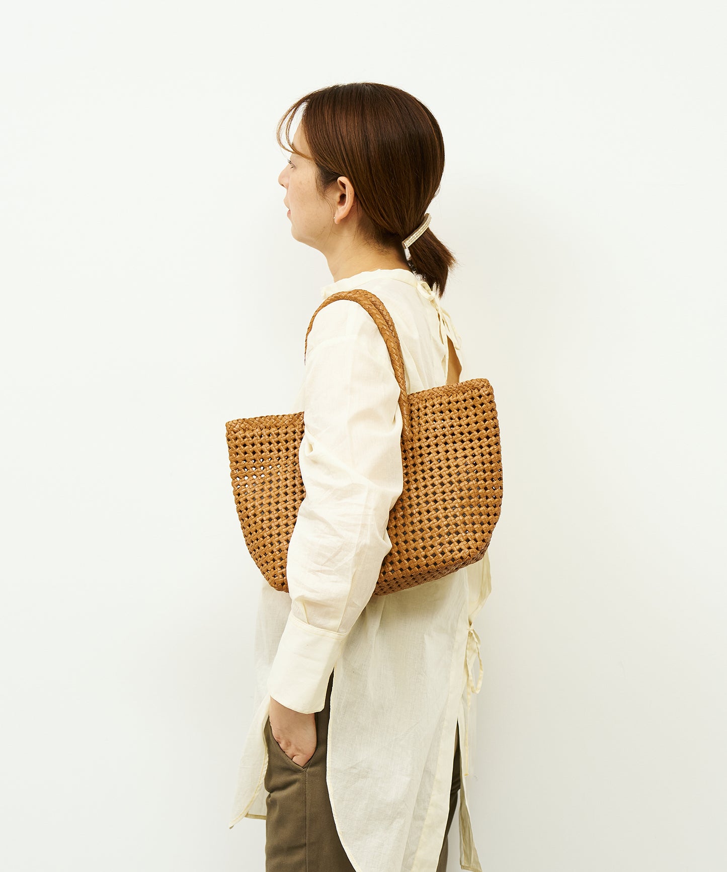 #16/ Basket tote bag S (camel) / goatskin "GOAT MESH "