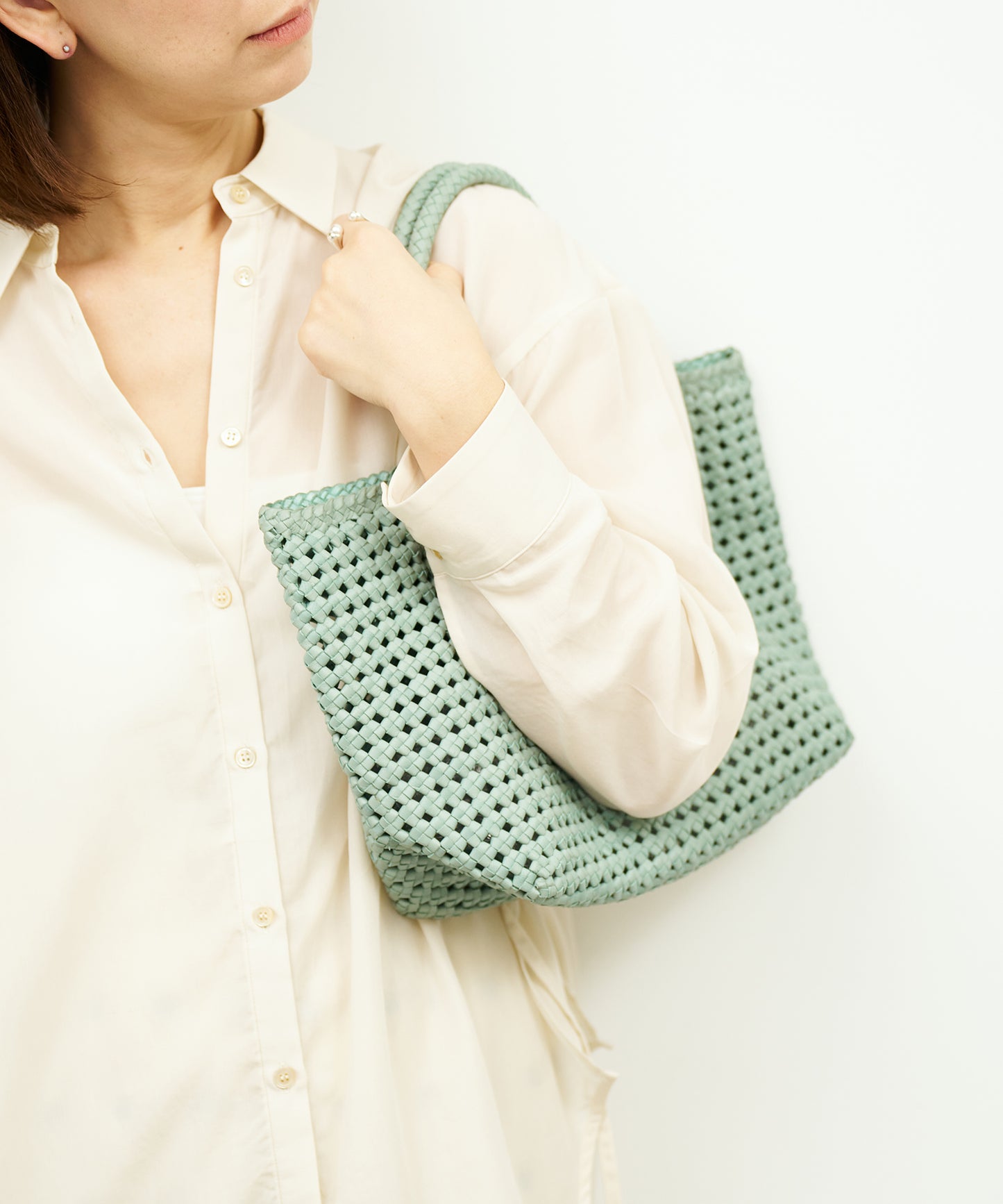 #16/ Basket tote bag S (sage green) / goatskin "GOAT MESH "