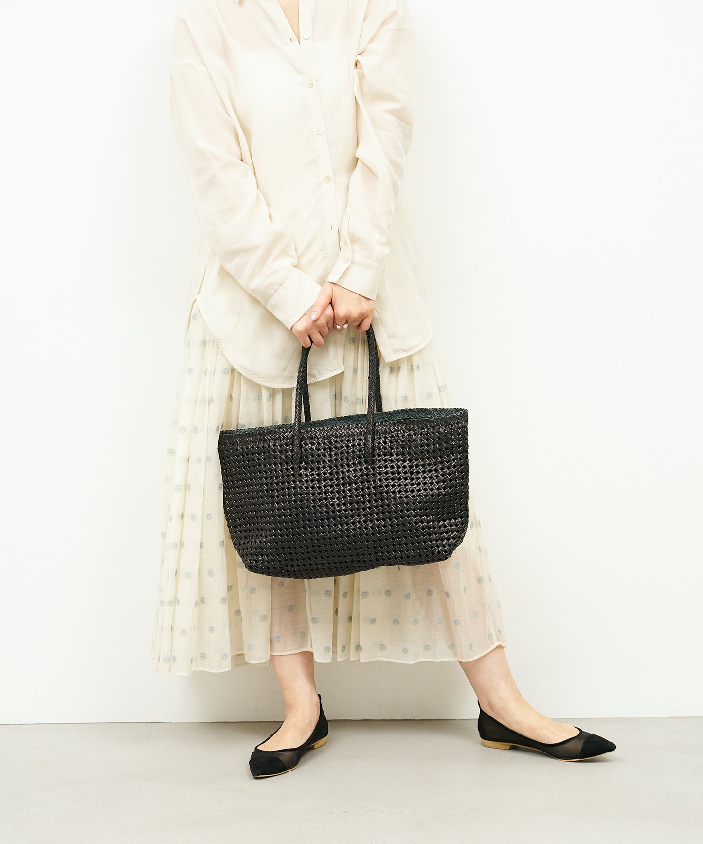 #16/ Basket tote bag M (black) / goatskin "GOAT MESH "