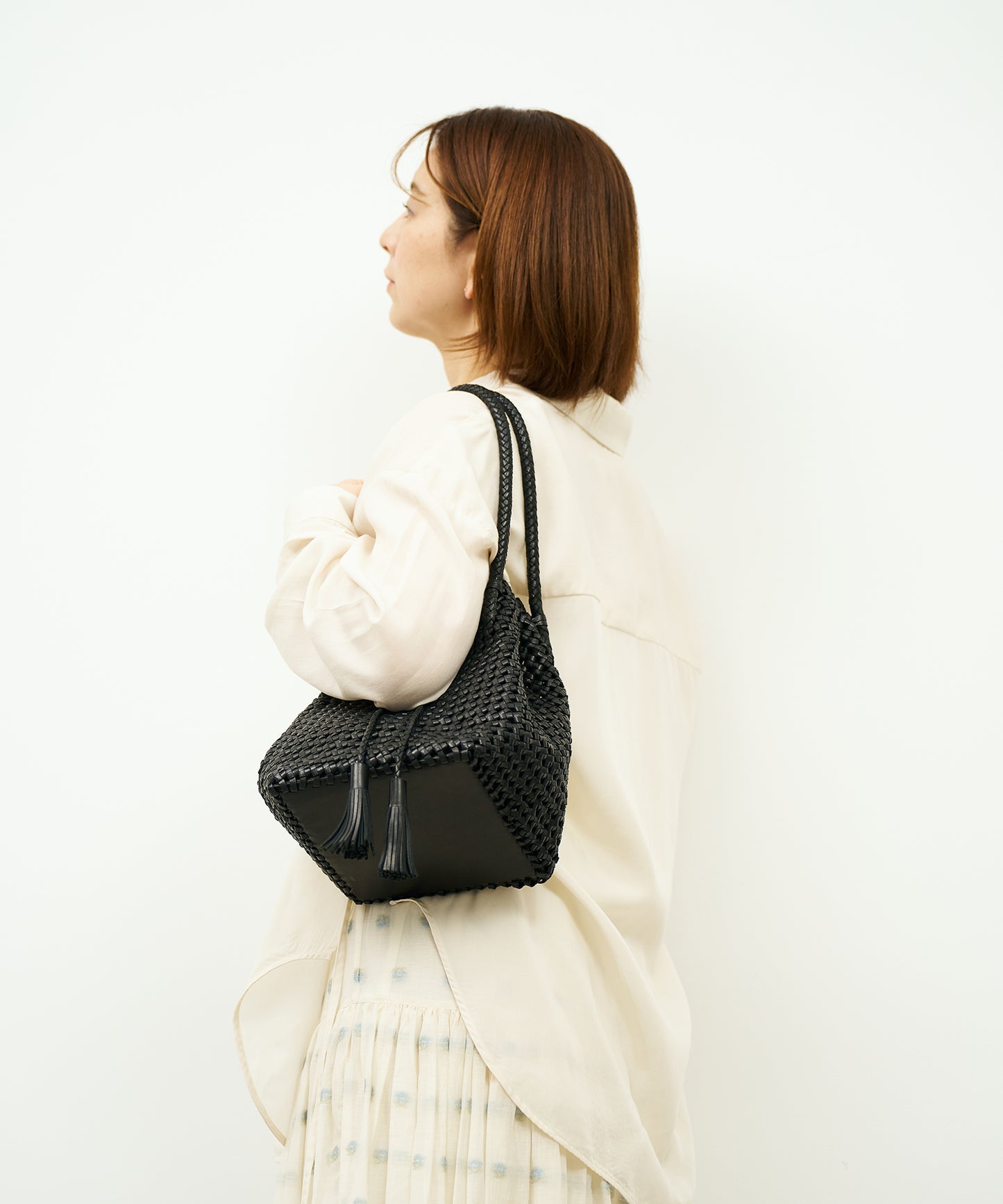 #16/ Tassel tote bag (black) / goatskin "GOAT MESH "