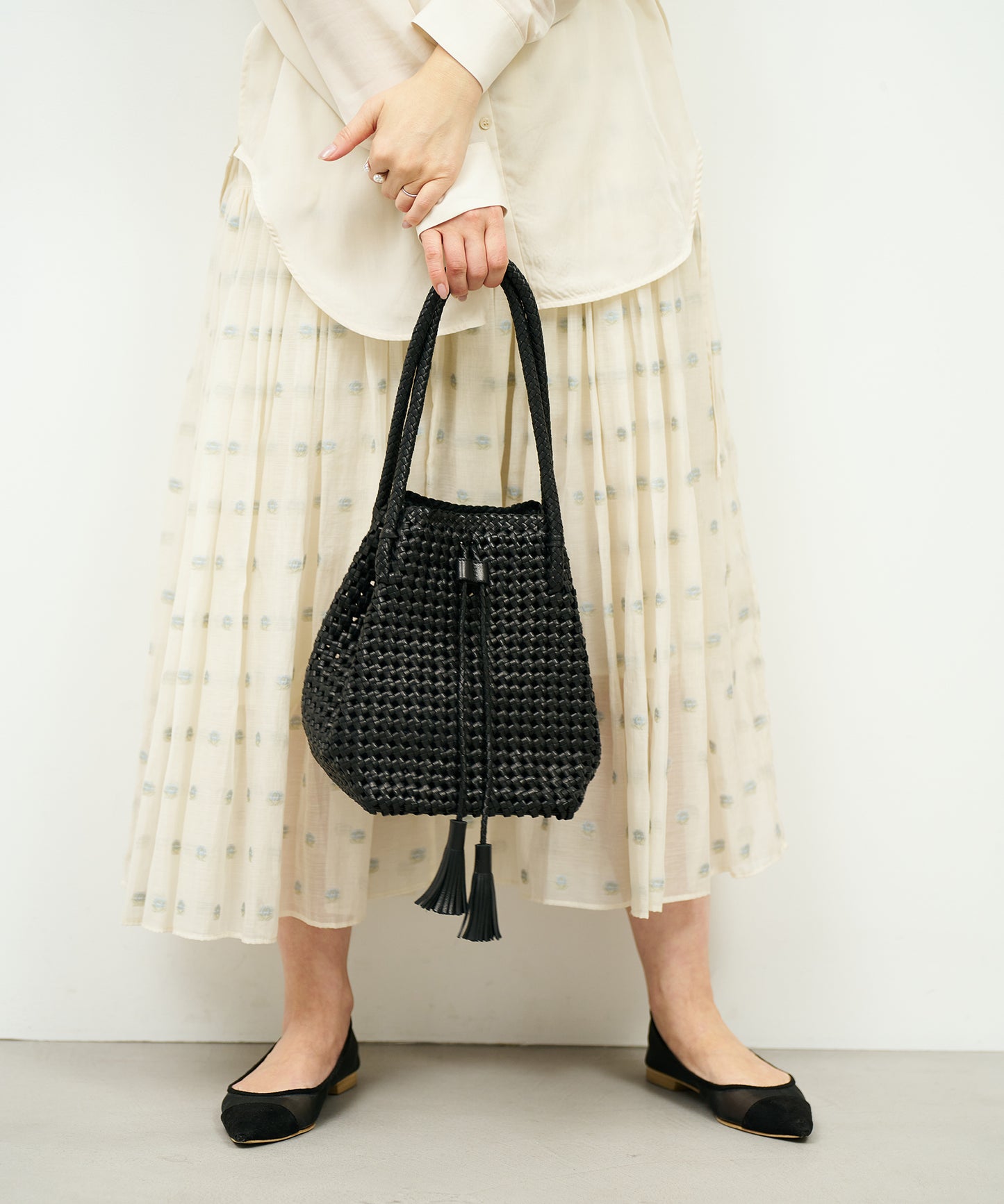 #16/ Tassel tote bag (black) / goatskin "GOAT MESH "