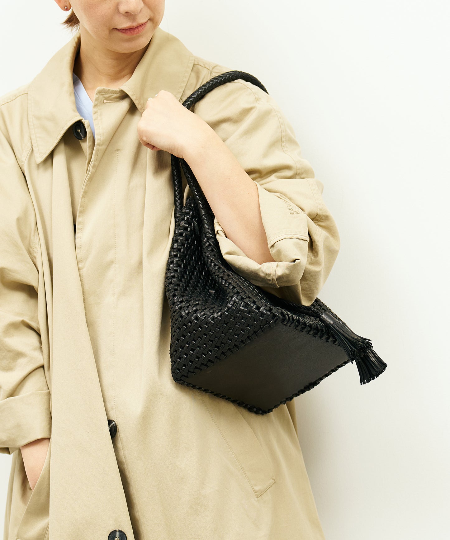 #16/ Tassel tote bag (black) / goatskin "GOAT MESH "