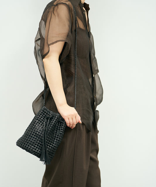 Tassel bottle shoulder bag - Black / goatskin Goat mesh