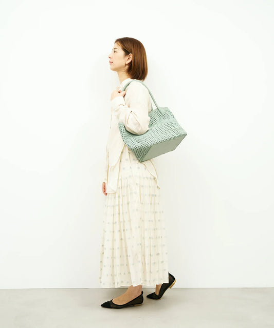 Book carry (sage green) / goatskin "GOAT MESH" - REN WEB SHOP