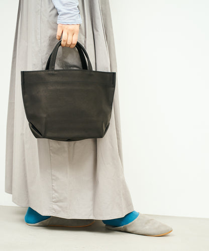 #30/ Lunch bag S (black) / pigskin "HALLIE"