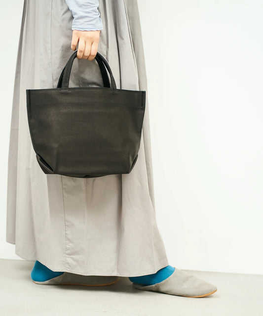 Lunch bag S - Black / pigskin Hallie