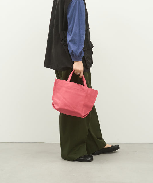 sold out / #30 / Lunch bag S (magenta) / pigskin "HALLIE"