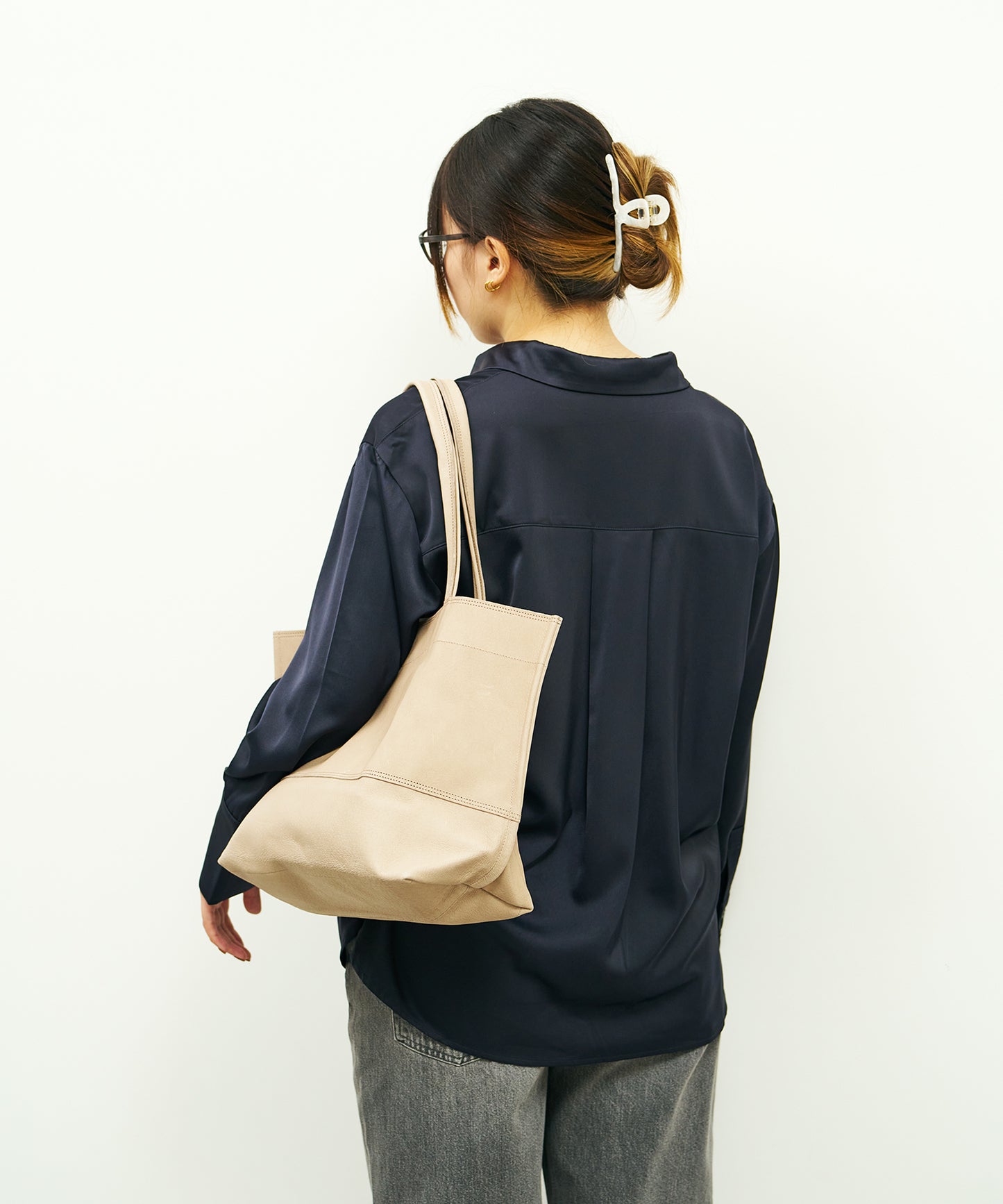 Wide tote bag M - Pink beige / pigskin Hallie