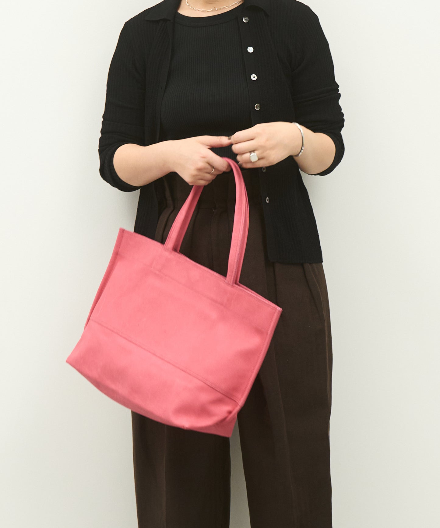 Bolso tote ancho M (magenta) / piel de cerdo "HALLIE" 