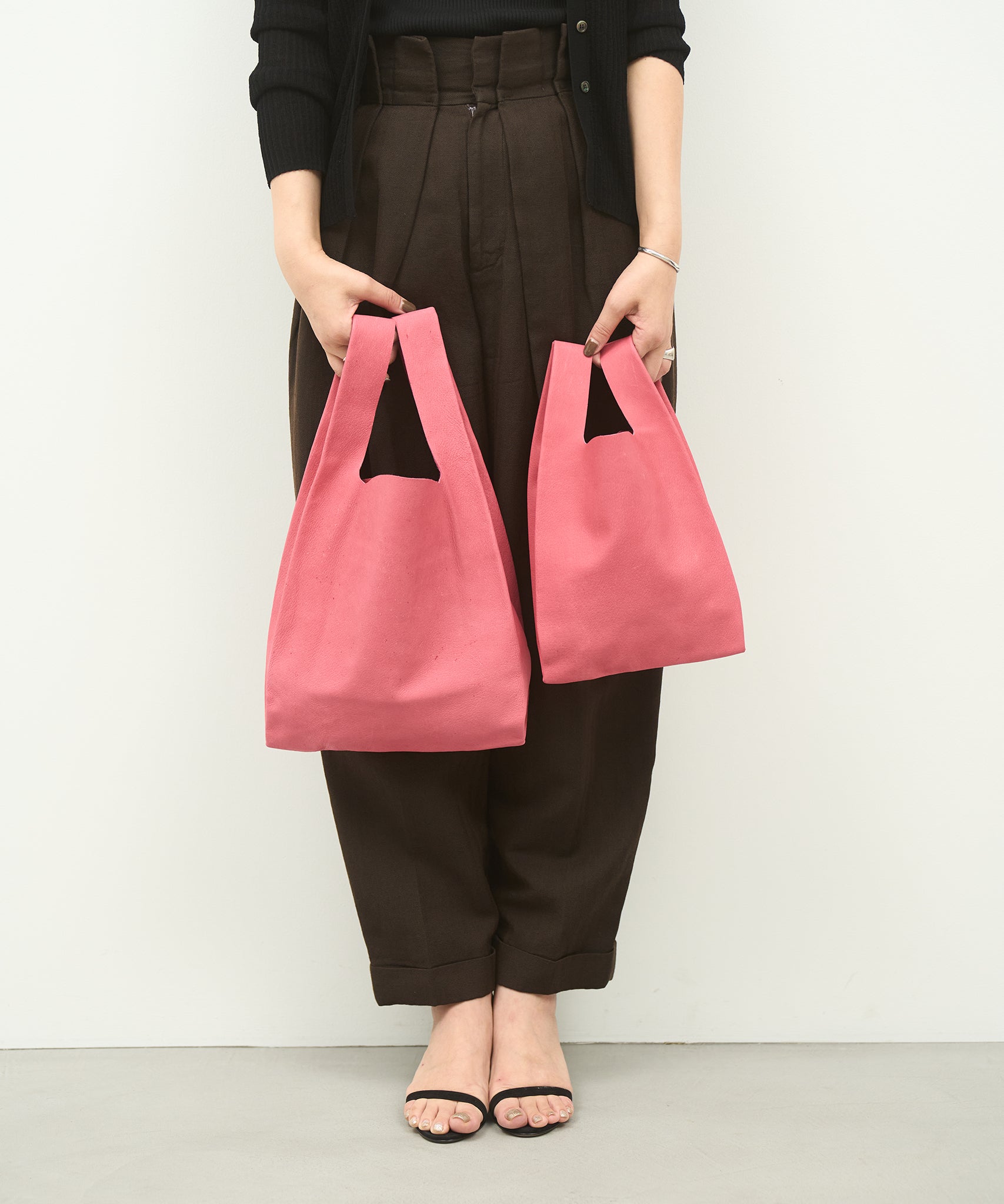 L:Plastic bag 24aw.  R:Mini plastic bag