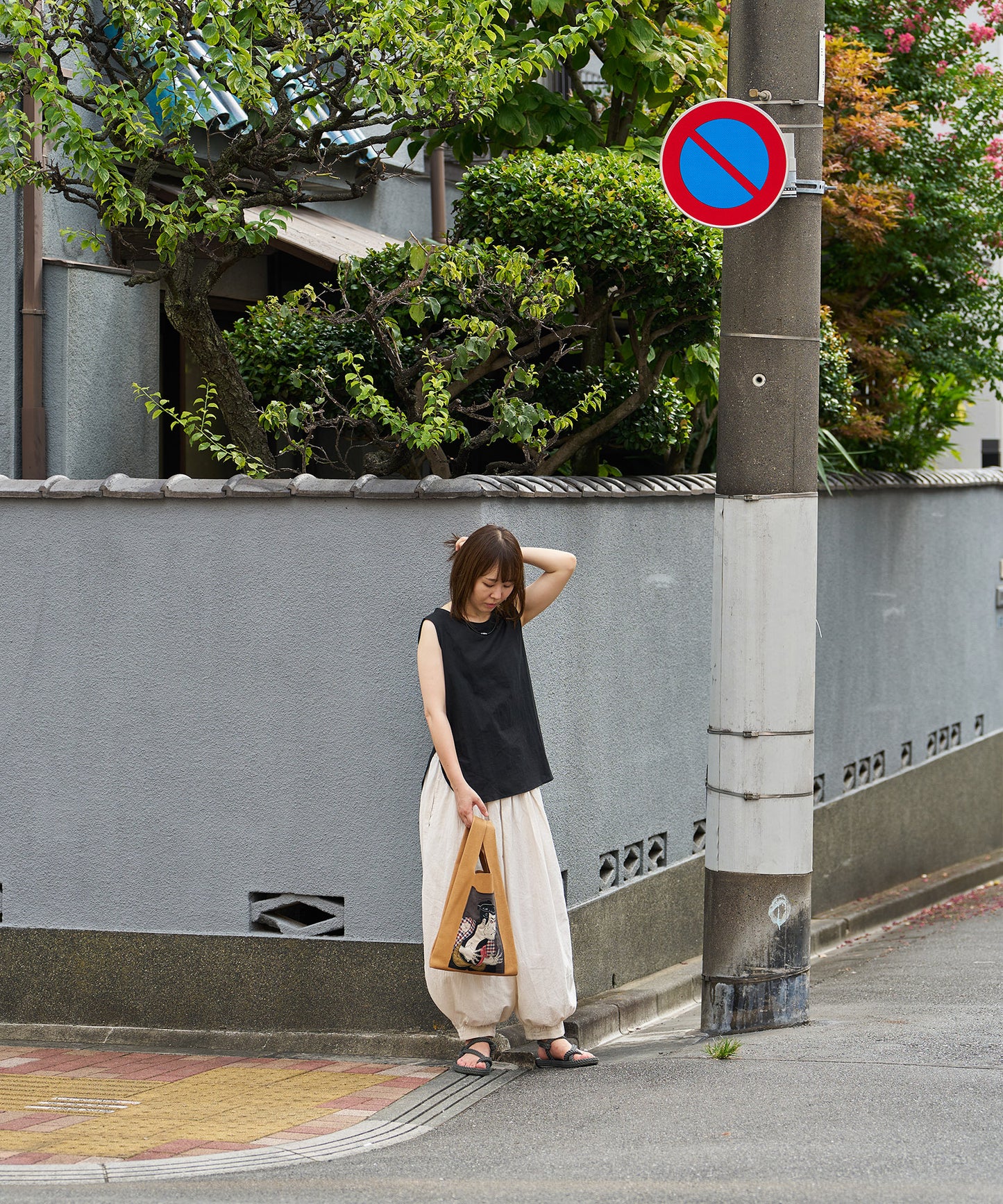 On Model — Image shows Camel #A