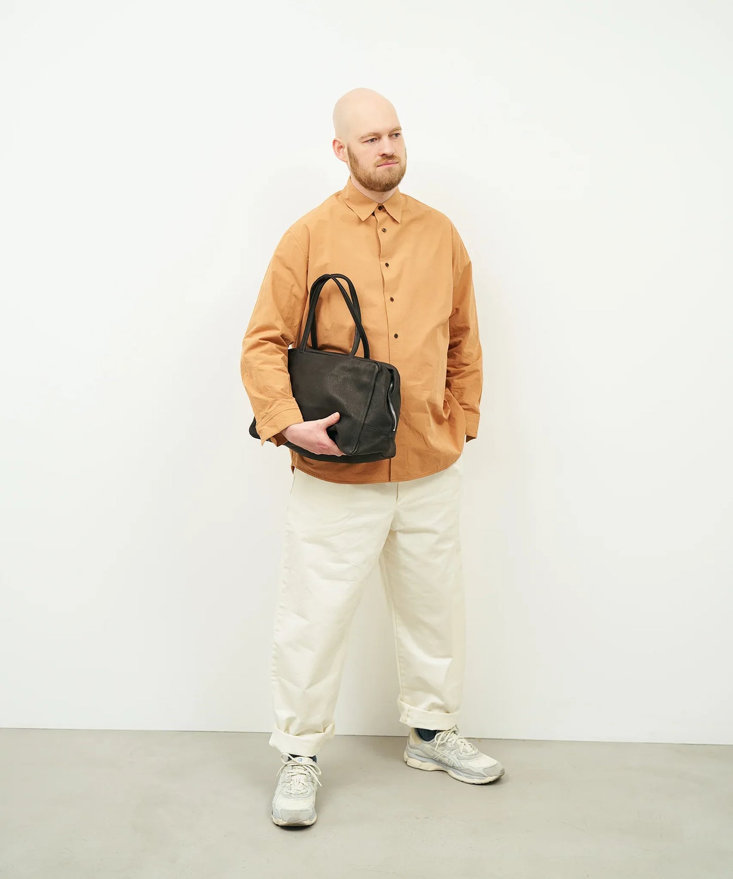 Square duffel bag M - Black / pigskin Hallie