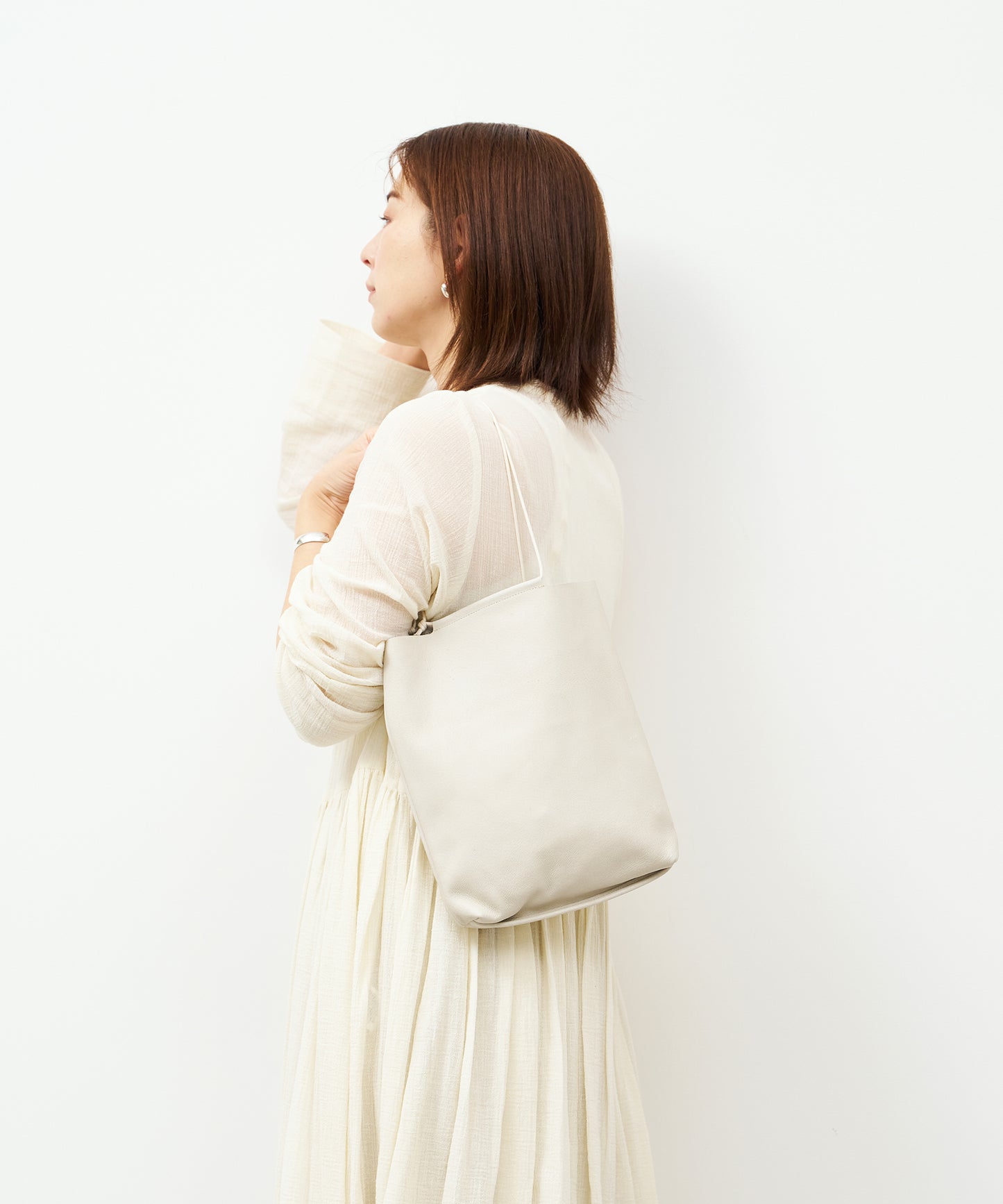 #30/ 迷你手提包（燕麦色）/ 猪皮“HALLIE”