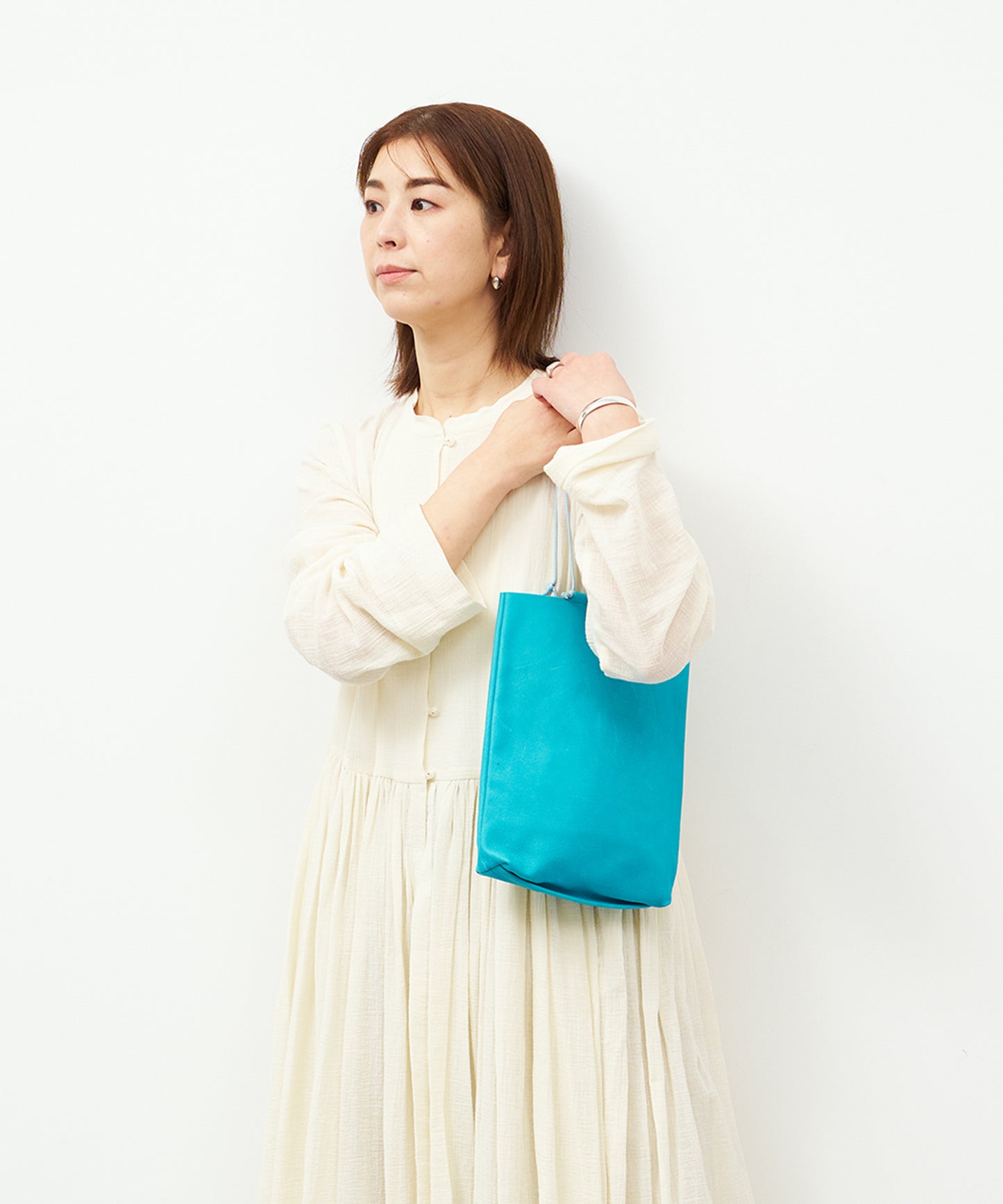 #30《SALE 40%》Mini tote bag (turquoise) / Pigskin "HALLIE"