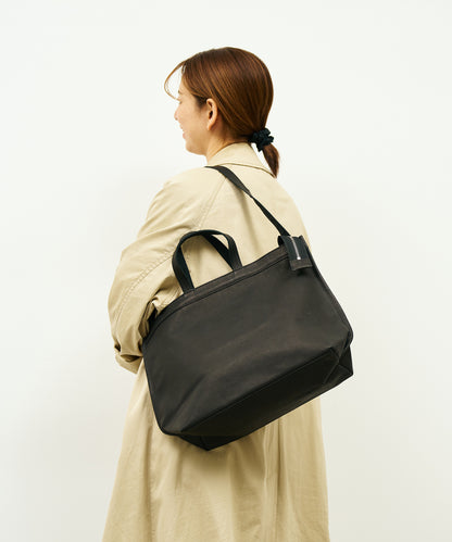 #30/ Basic zip tote Bag (black) / pigskin "HALLIE"