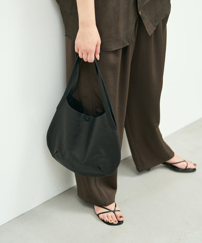 Circle tote bag - Black / pigskin Hallie