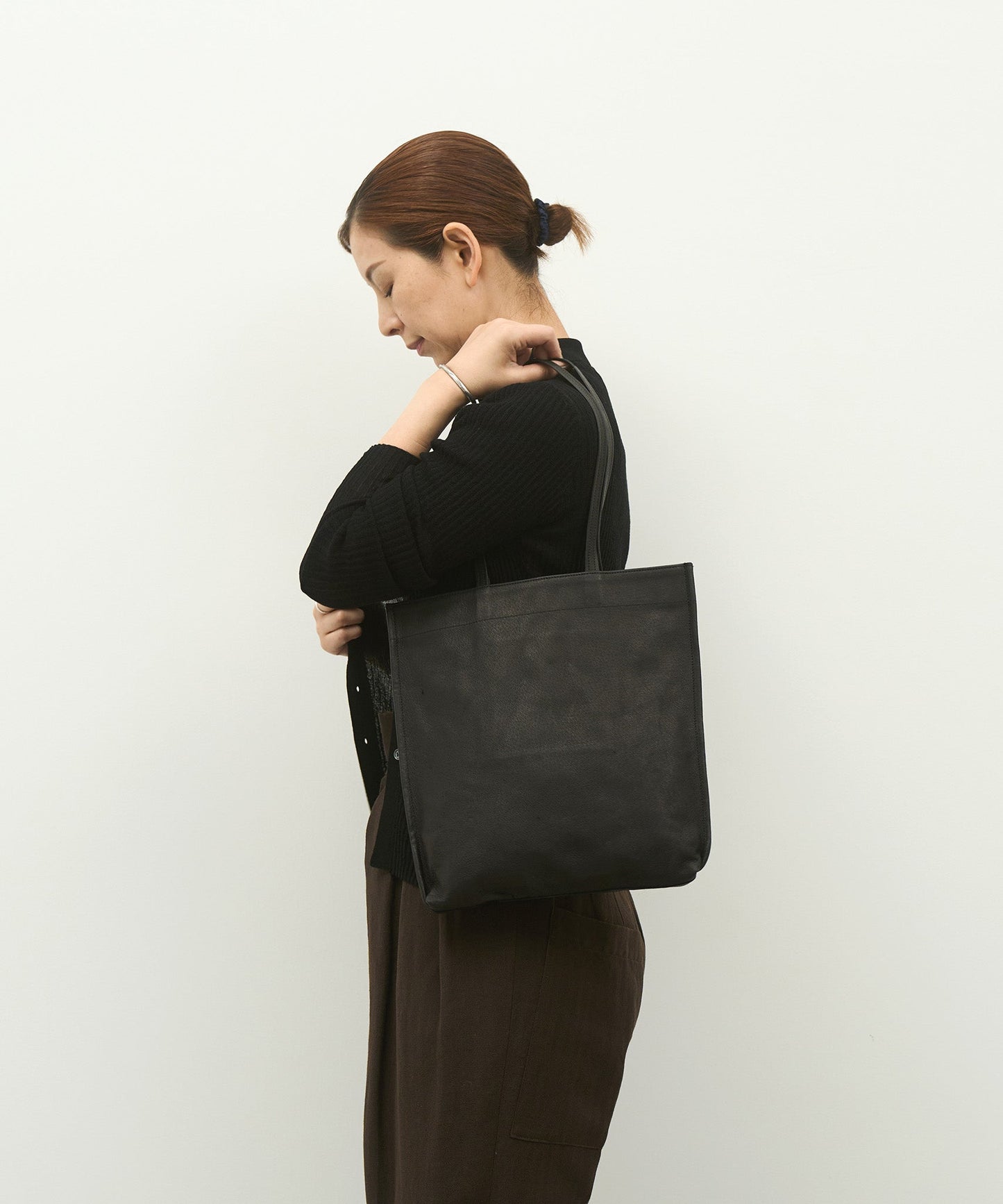 #30 / Document Tote Bag / Pigskin "HALLIE"