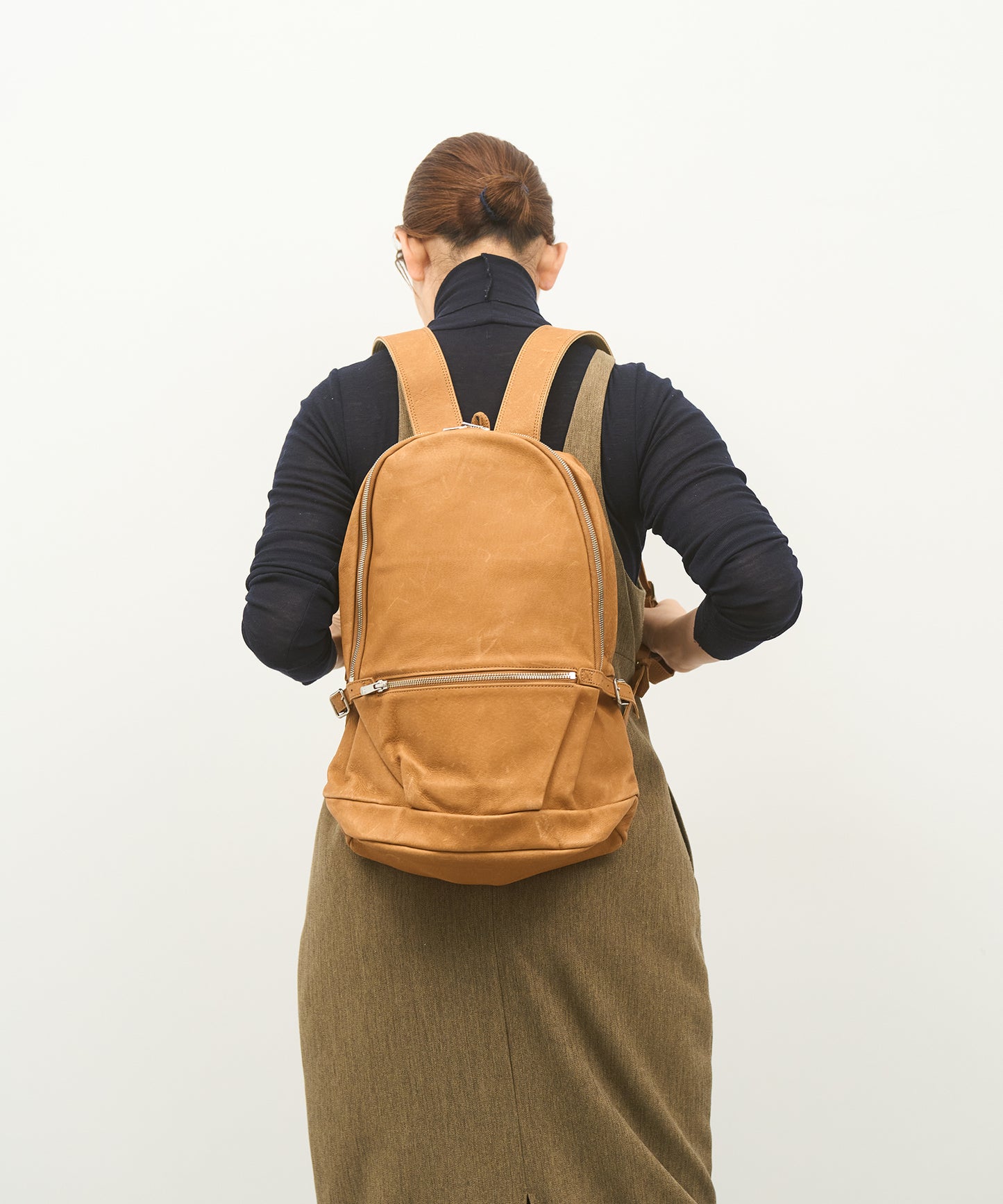 #30 / 寬大手提包 L / 豬皮“HALLIE” 