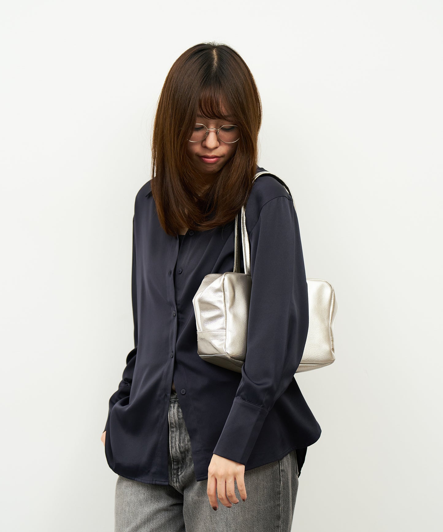 #36/ Square duffel XS (silver) / pigskin "LUSTRA"