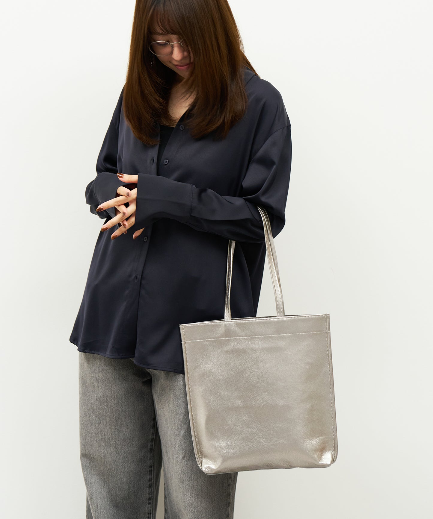 #36/ Document tote (silver) / pigskin "LUSTRA"