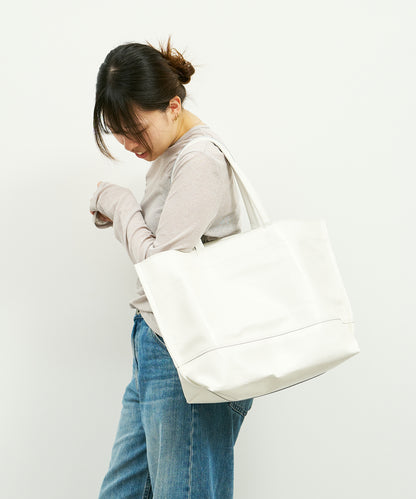 Wide tote bag L / pigskin Cerato