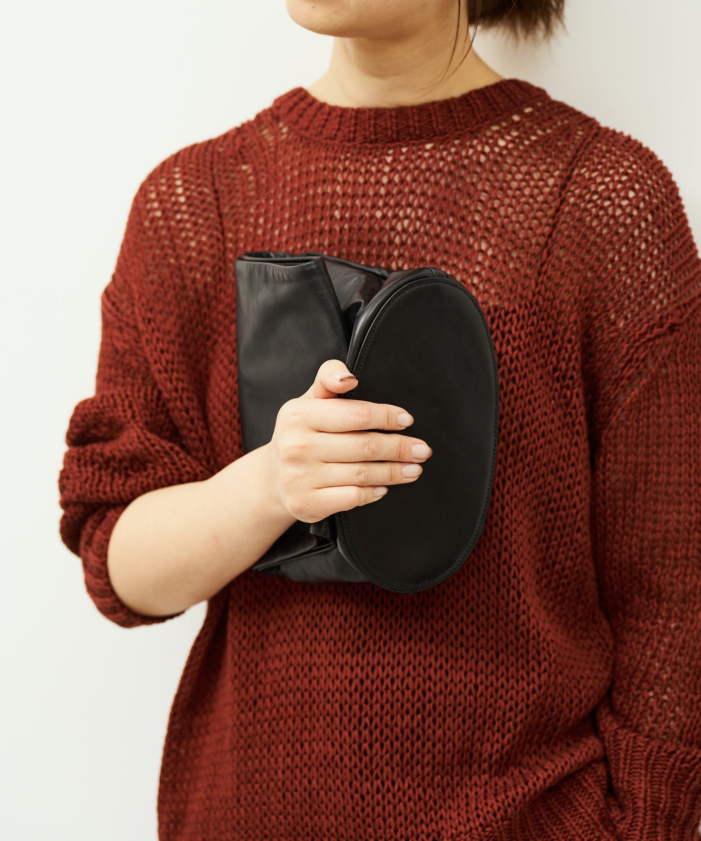 #45/ 袖托特包 (黑色) / 牛皮 "APERTO" 