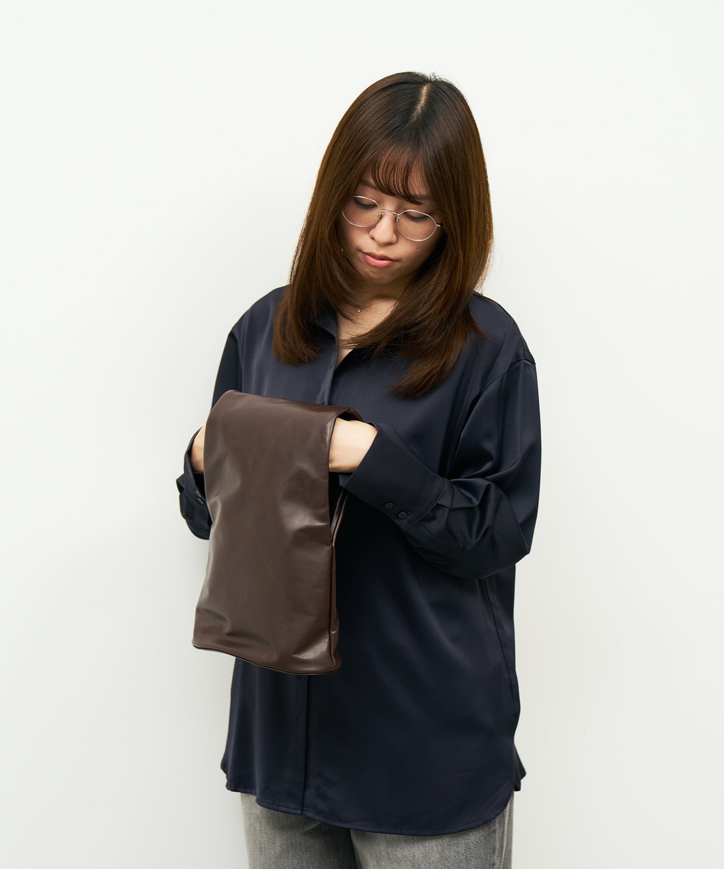 #45/ 袖托特包 (苦棕) / 牛皮 "APERTO" 