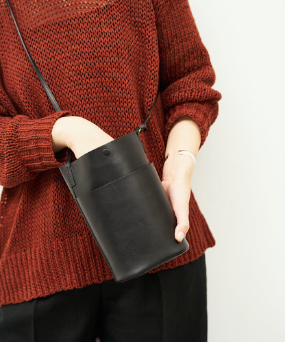 Sleek path XS - Black / cowhide Aperto