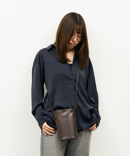 #45/ Sleek path XS（苦棕色）/ 牛皮“APERTO”