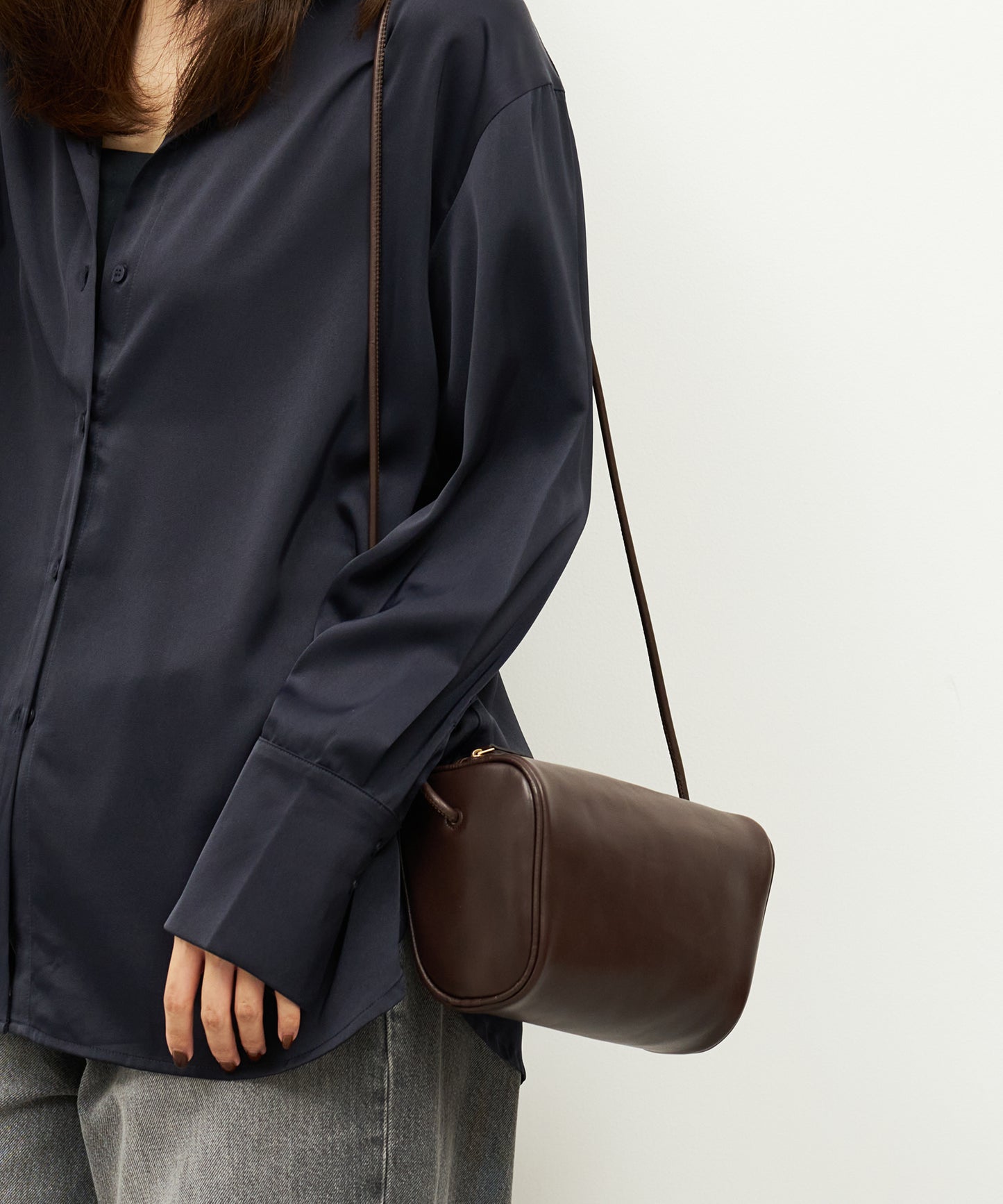 #45/ Float 迷你肩包 (苦棕) / 牛皮 "APERTO" 