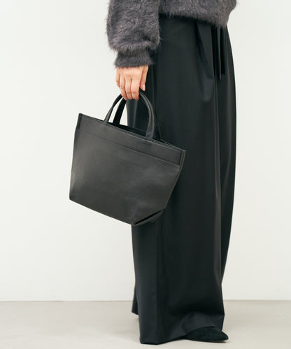 #52b/ Lunch bag S (black) / cowhide "VALENCIA"