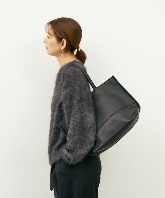 #52b/ Wide tote bag M (black) / cowhide "VALENCIA"