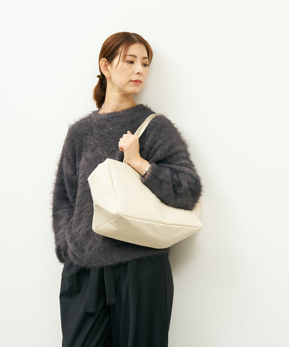 EOS / #52 / 方形行李袋 XS / 牛皮“VALENCIA”