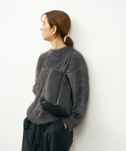 EOS / #52 / 圓形手提包 / 牛皮“VALENCIA”