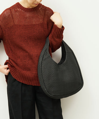 #60/ Circle Basket (black) / sheep skin "SHEEP MESH"