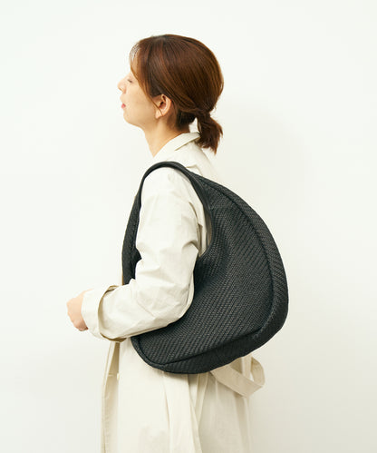 #60/ Circle Basket (black) / sheep skin "SHEEP MESH"