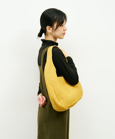 #60/ Circle Basket (mustard) / sheep skin 