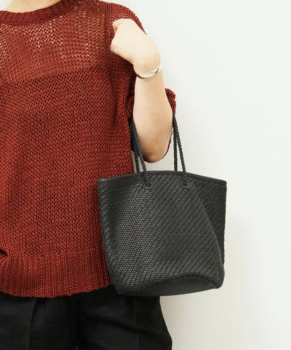 #60/ 籃子（黑）/ 羊皮“SHEEP MESH”